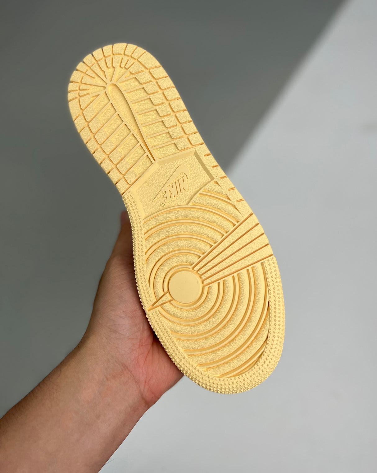 Air Jordan 1 Low Pink