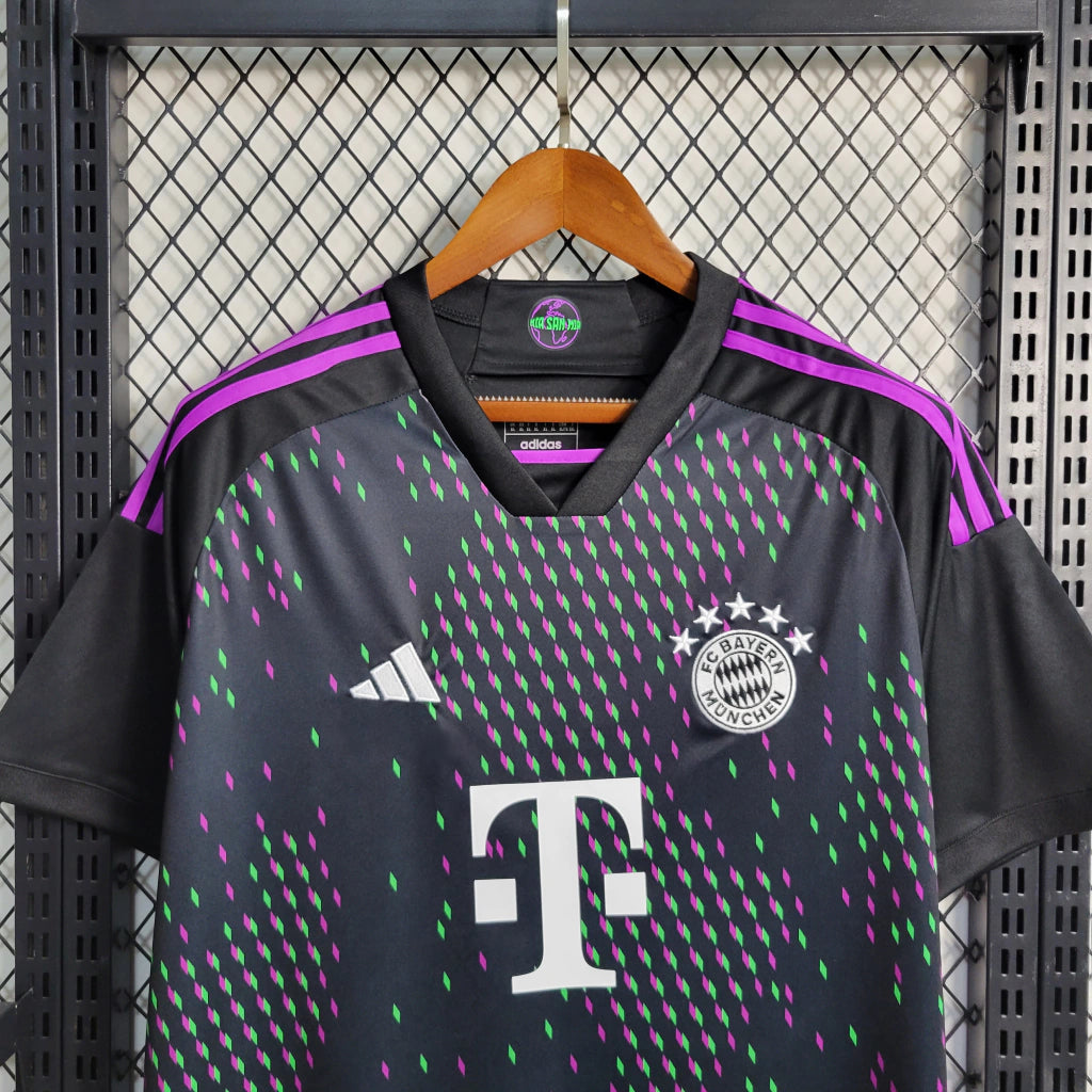 Bayern Munich 2023/24 Away Shirt - Black/Purple