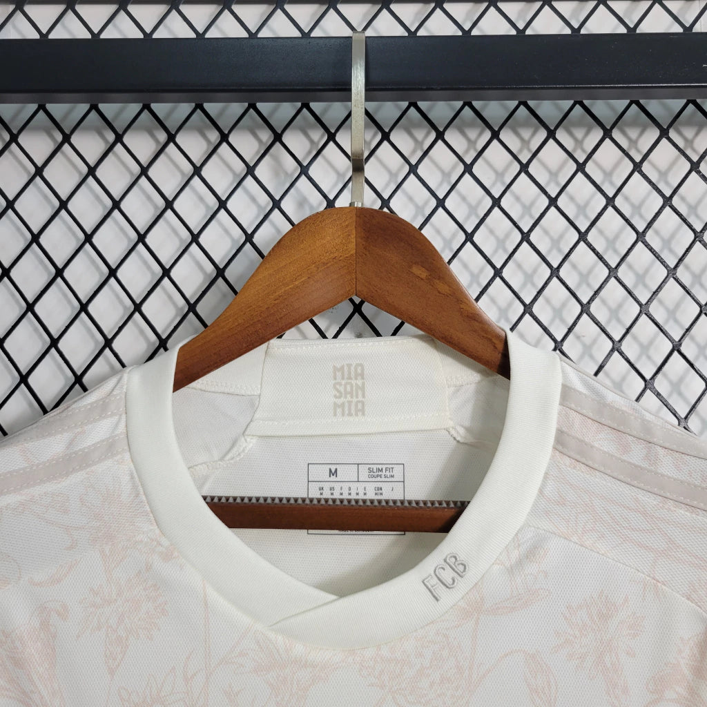 Camiseta Bayern Múnich III 2023/24