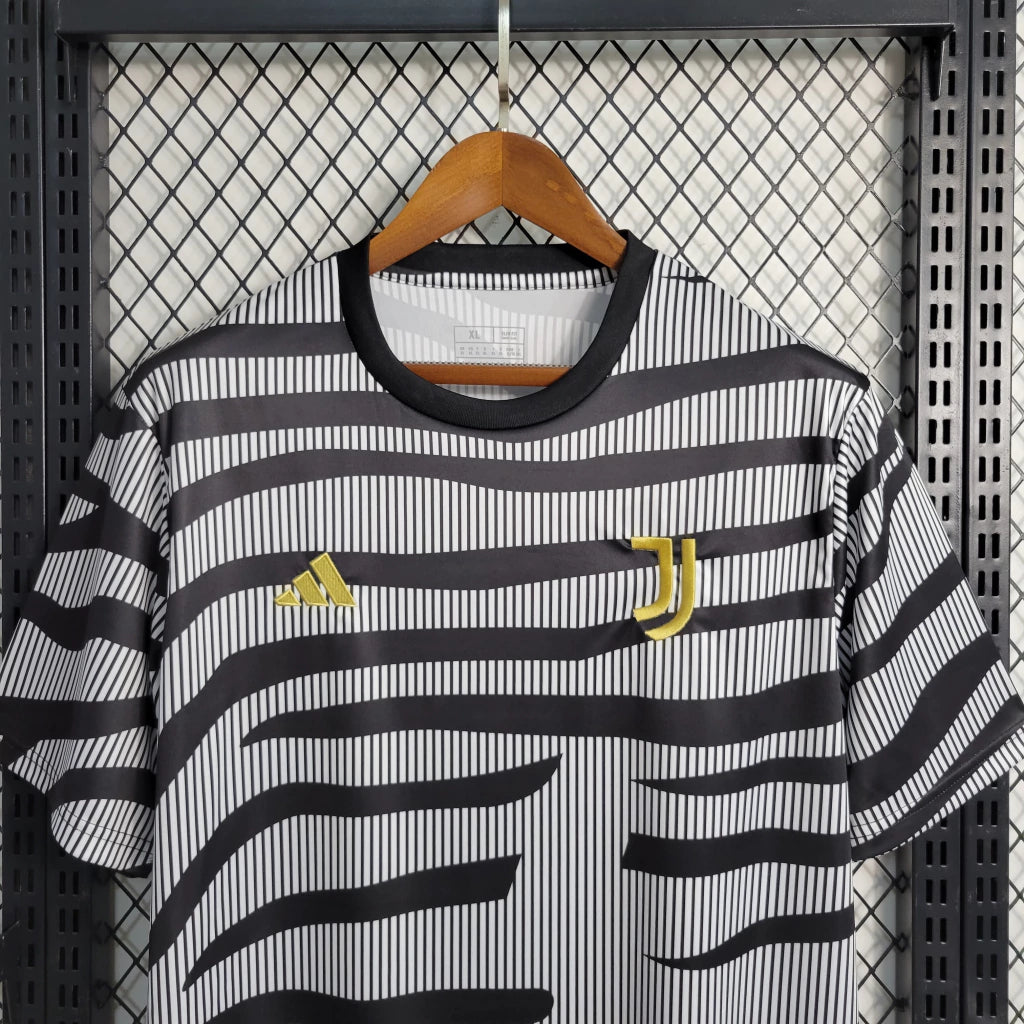 Juventus 2023/24 Home Shirt - Black/White