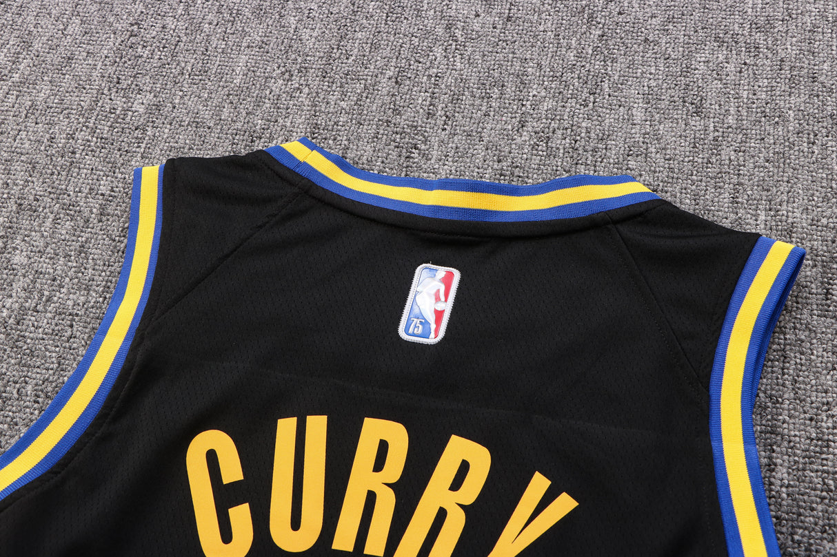 GOLDEN 2022 BLACK EDITION