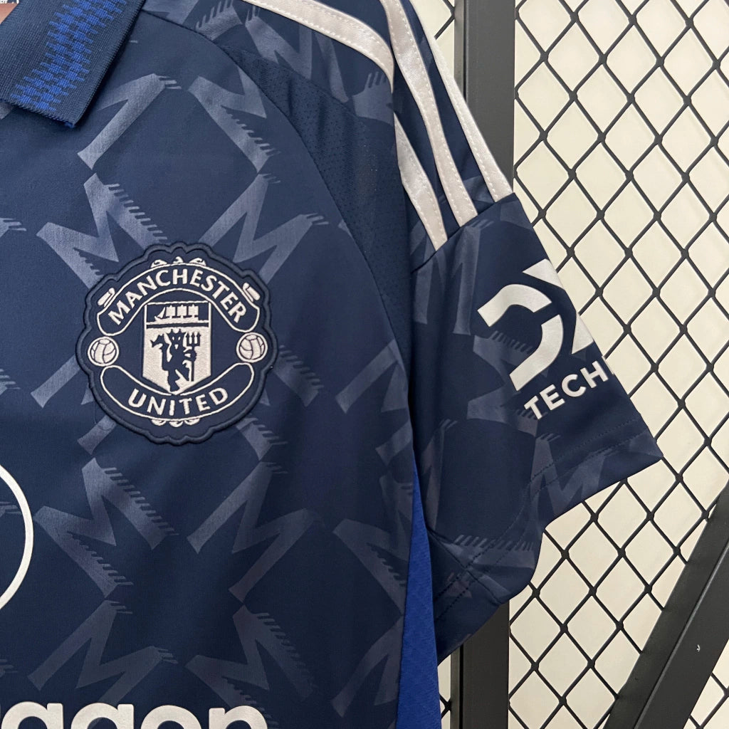 Camisola Manchester United II 2024/25 - Azul