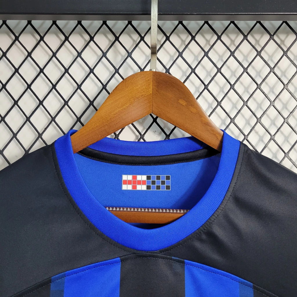 Camisola Inter de Milão 2023/24