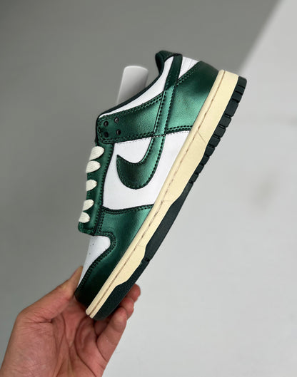 Dunk Low Vintage Green