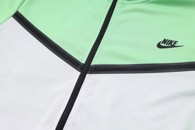 Nike Sportswear Windrunner - Branco/Verde