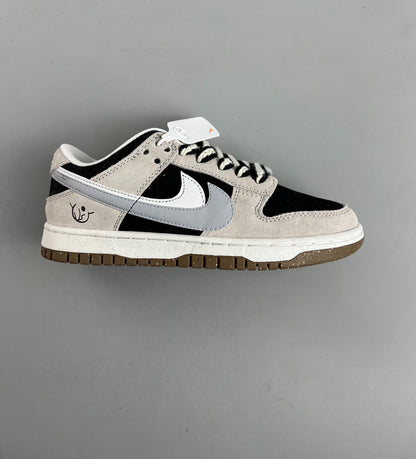 Dunk Low SB Zoom 85