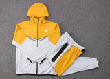 Nike Sportswear Windrunner - Amarelo/Branco